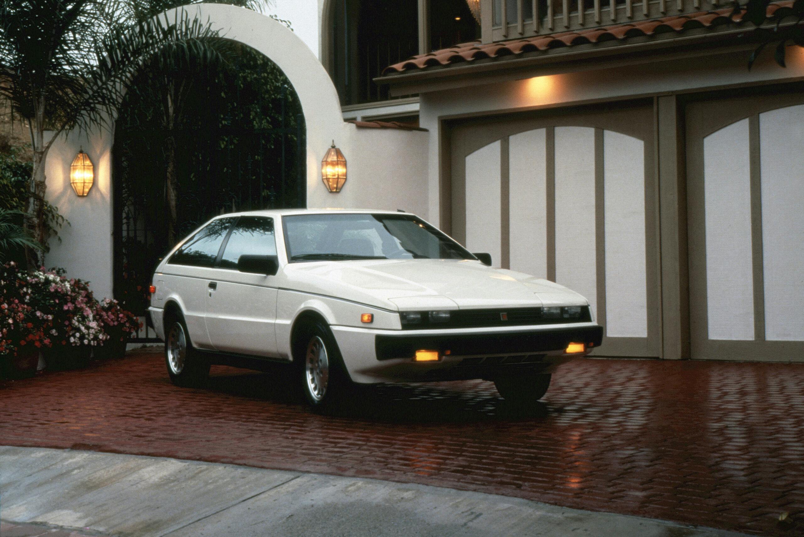 Isuzu Impulse front three quarter