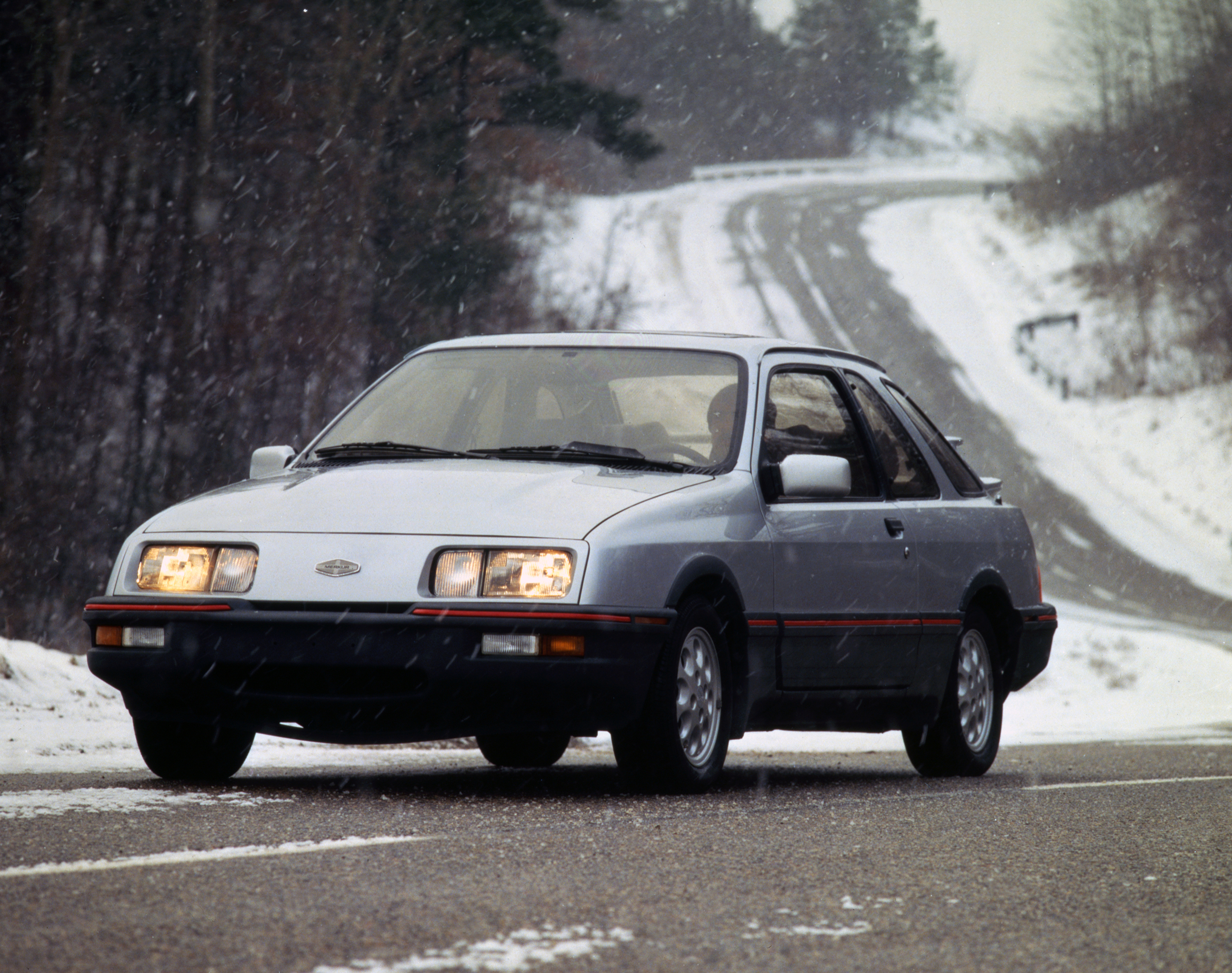 Merkur xr4ti front three quarter snow
