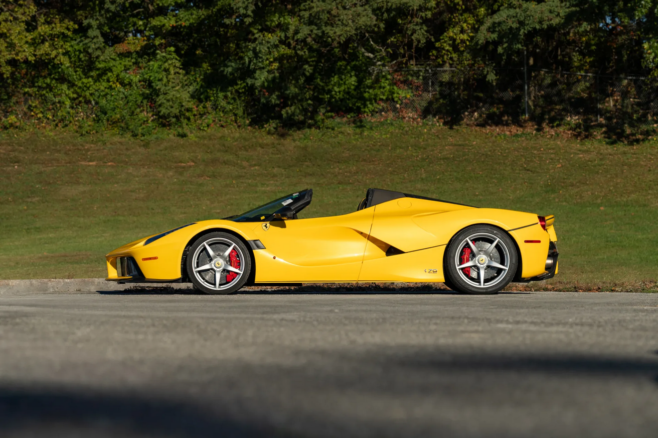 A Very Yellow Ferrari Collection Just Smashed Records in Kissimmee ...