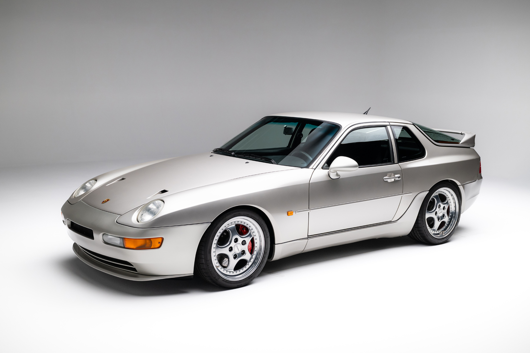 6 Amelia-Bound Porsches with the Engine in the Wrong (Right?) Place ...