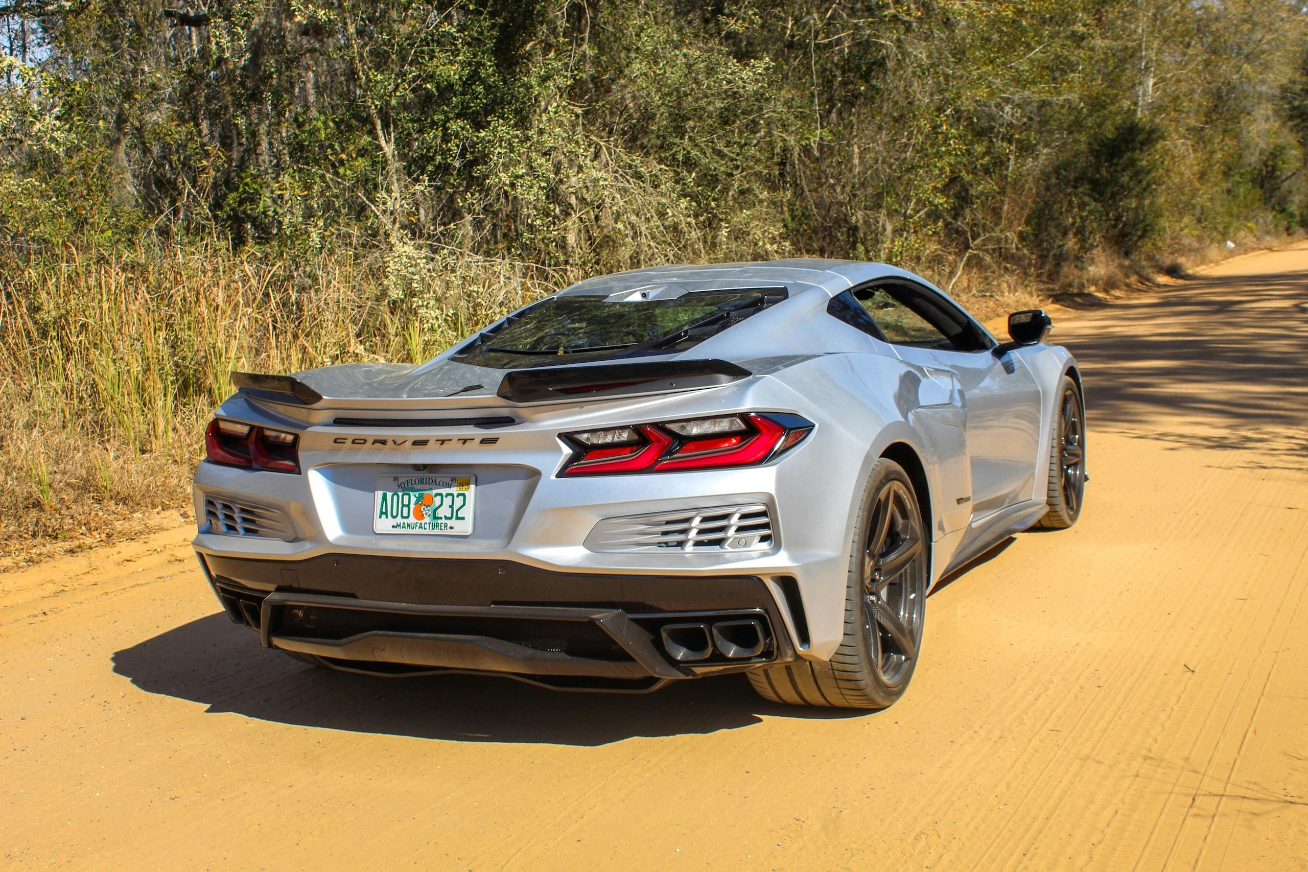 Chevrolet Corvette E-Ray SCS