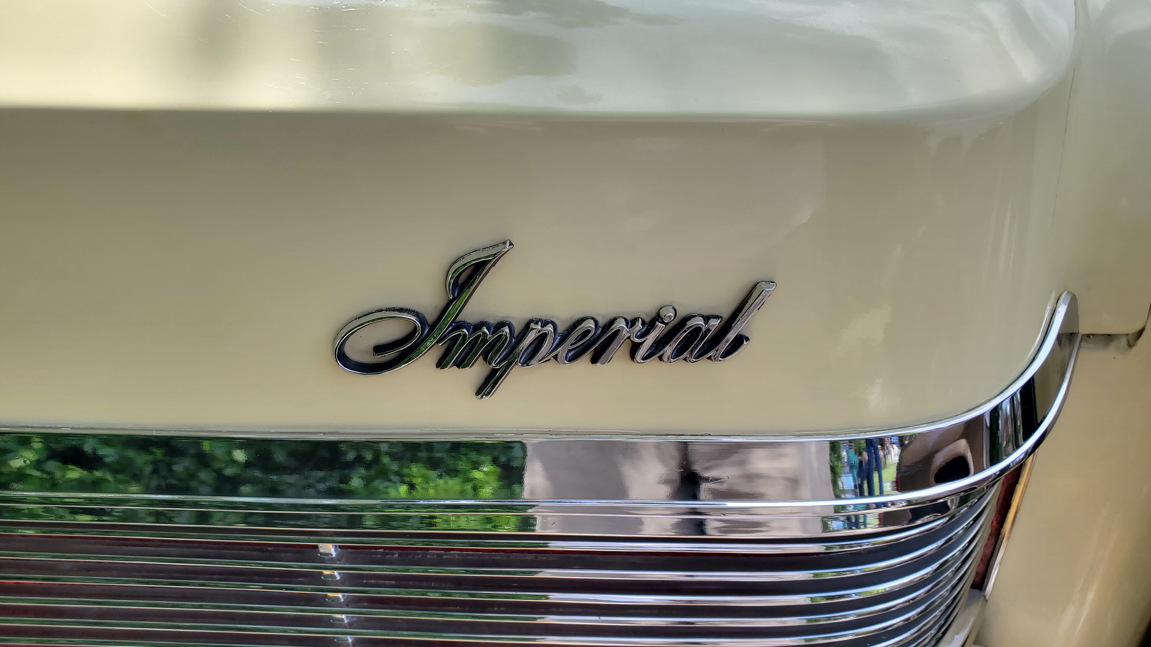 1967 年 Imperial Crown Convertible：中世紀的奢華風情