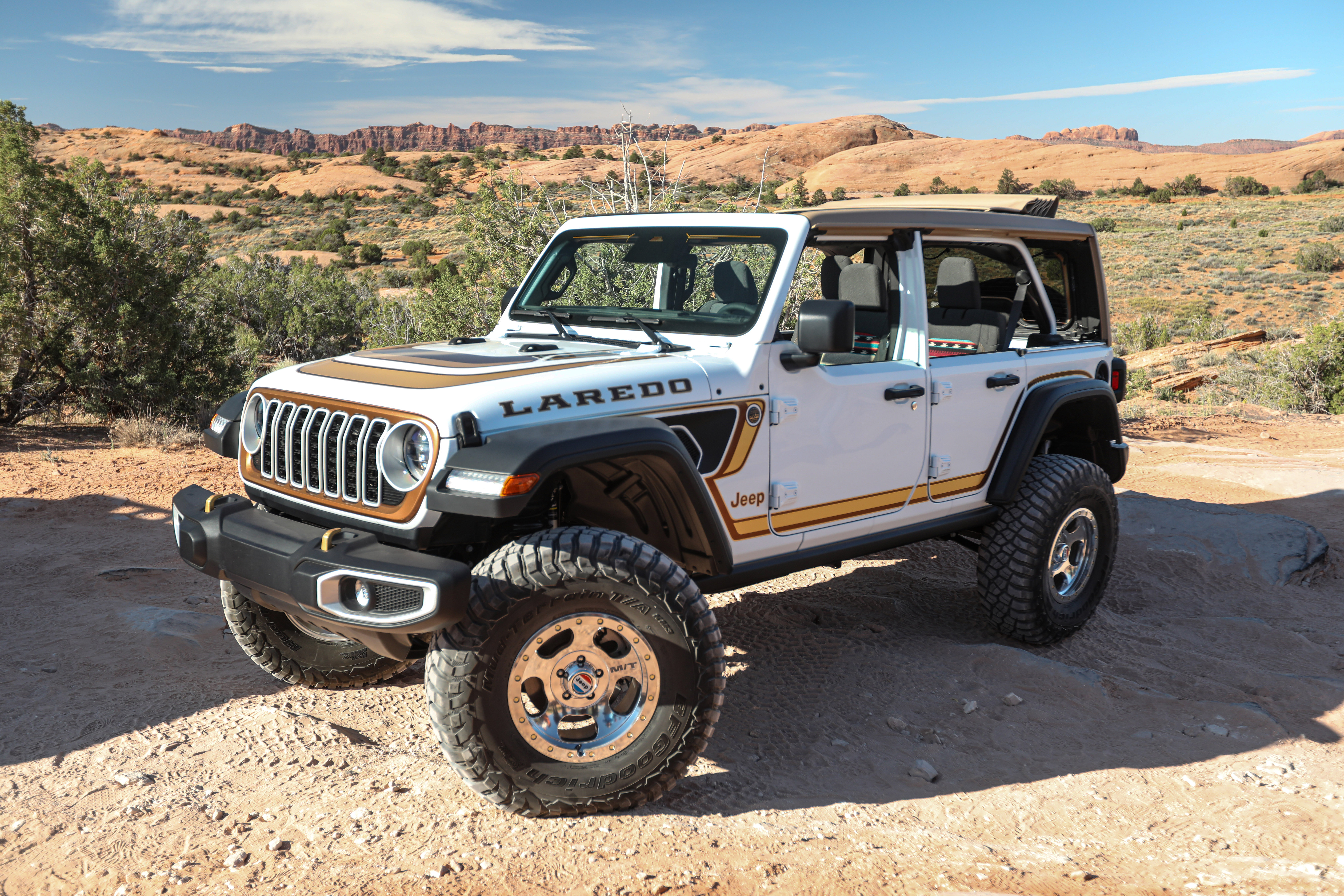 2027 Jeep Wrangler Laredo 復古外觀結合現代越野能力