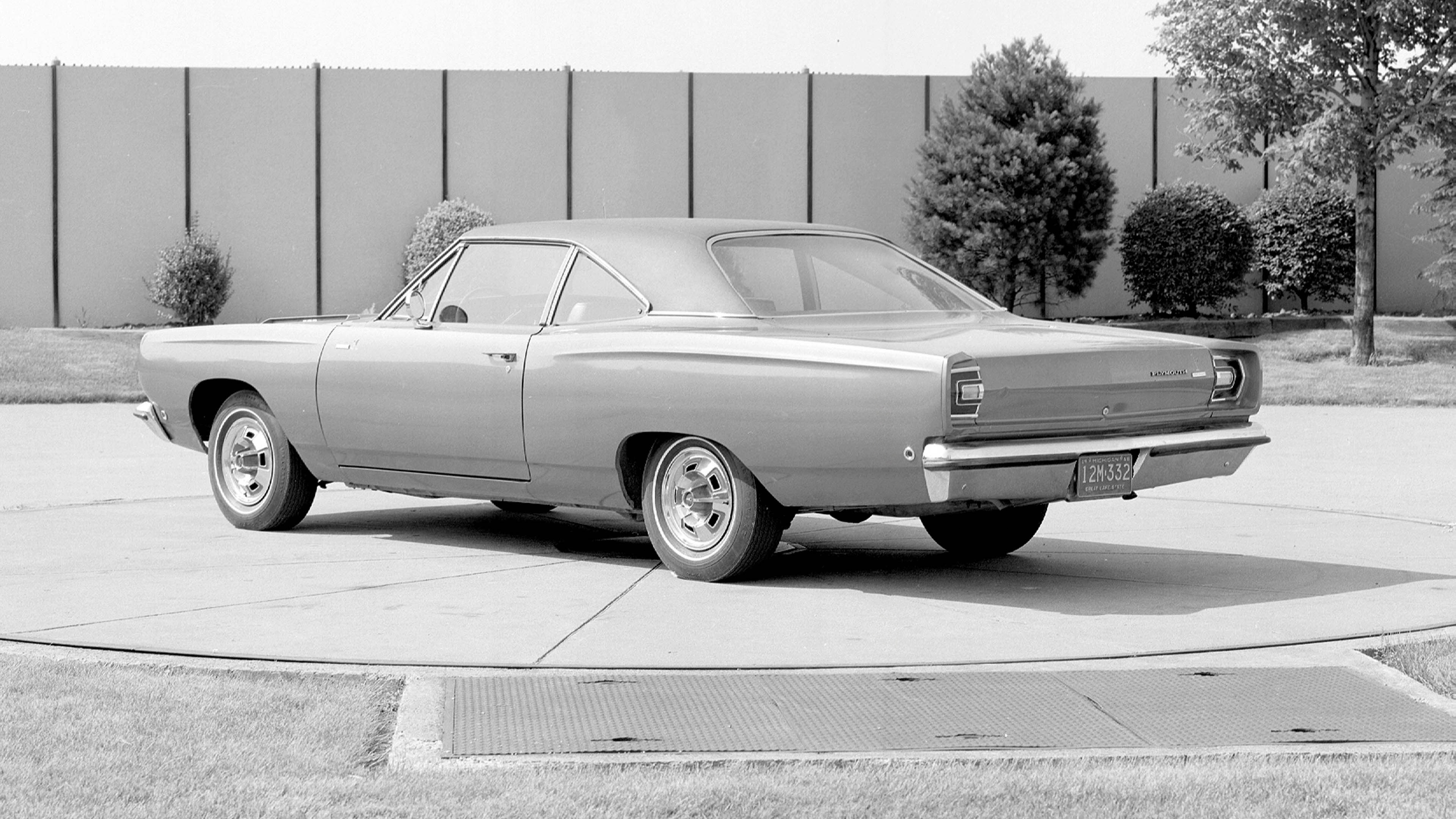 Budget Muscle: The Plymouth Road Runner Started a Trend - Hagerty Media