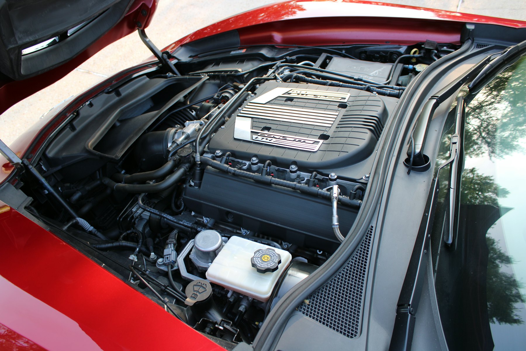 傳奇車手馬里奧·安德烈蒂的 Corvette Z06 現正拍賣