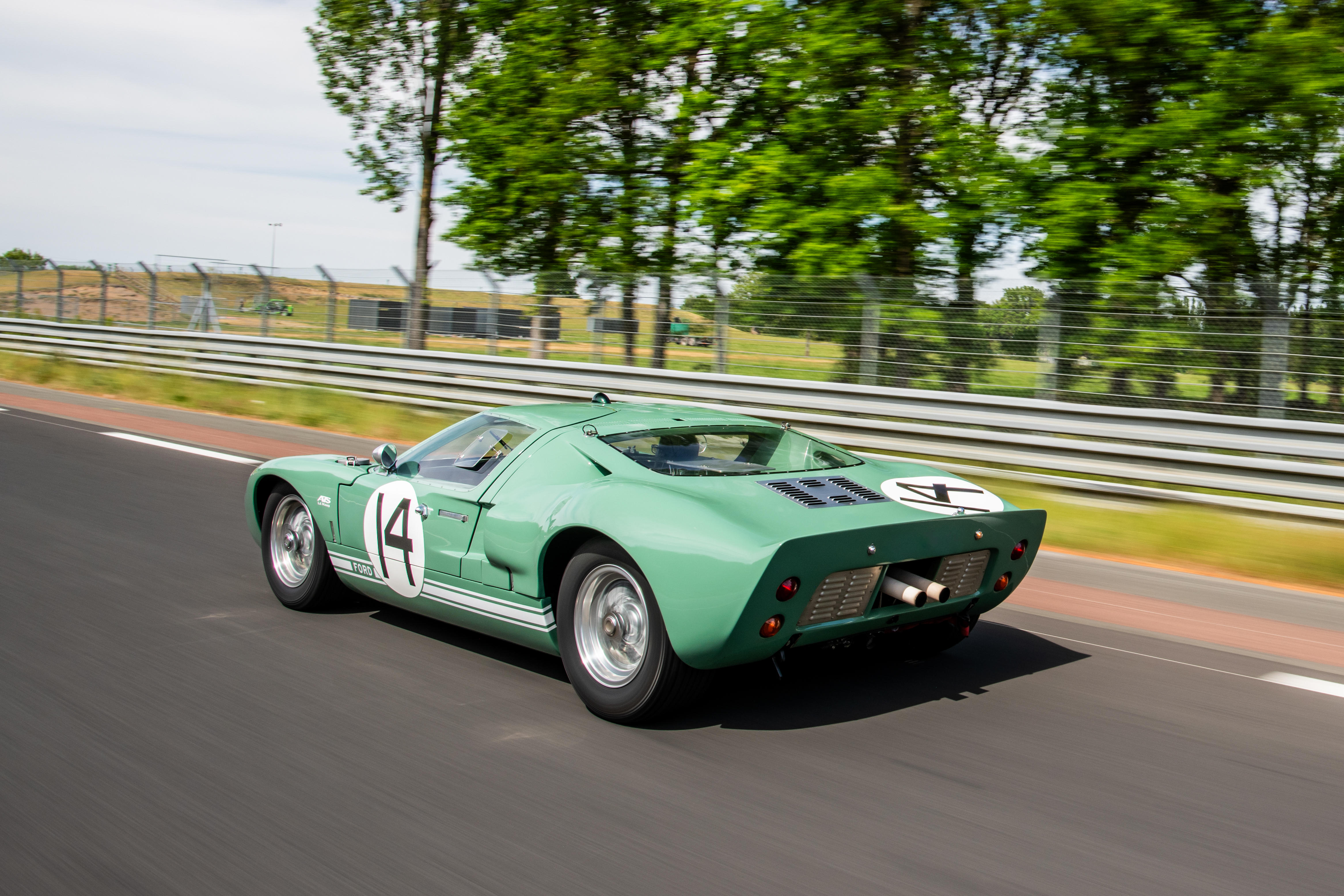 This Le Mans-Veteran 1965 Ford GT40 Mk I Could Be Yours - Hagerty