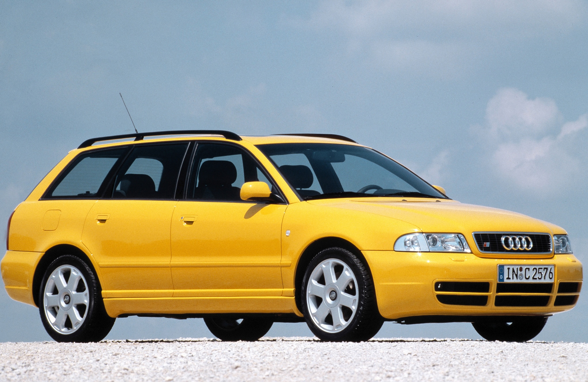 2000-2002 年 Audi S4 (B5) 購車指南：經典性能房車的魅力與潛在問題
