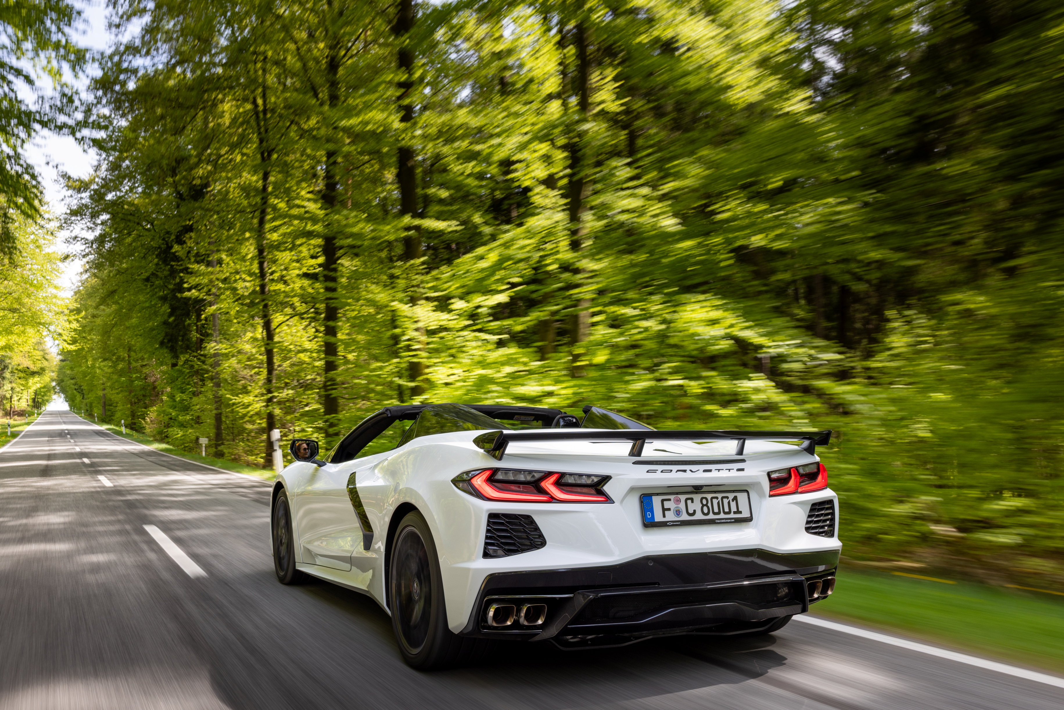 美國跑車遠征歐洲：從紐柏林到斯帕的 Corvette C8 之旅