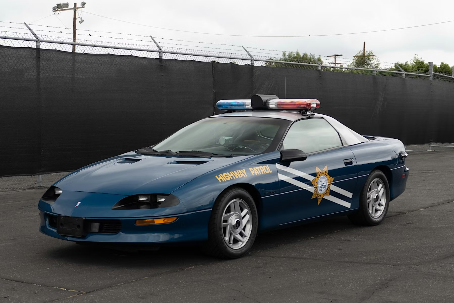 想體驗警車追逐嗎？這三款收藏級警用車款任你挑選