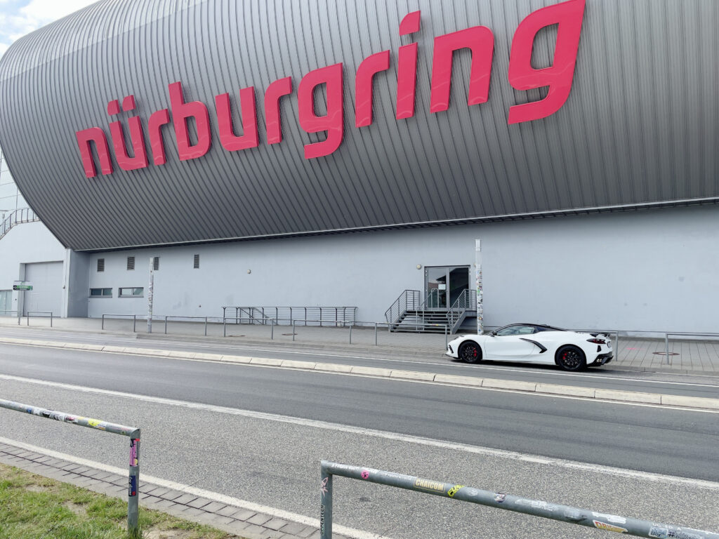 美國跑車遠征歐洲：從紐柏林到斯帕的 Corvette C8 之旅