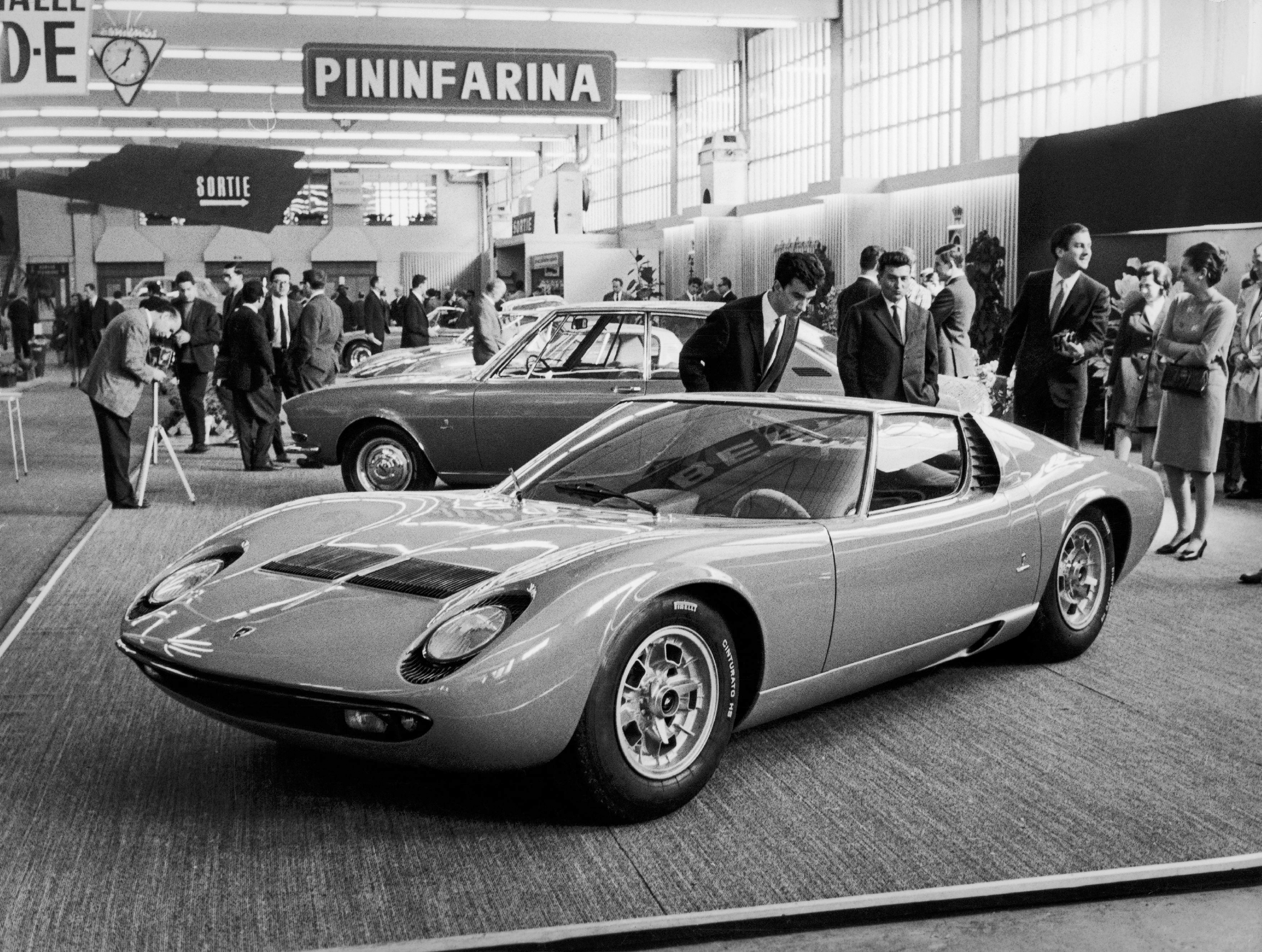 Lamborghini Miura Design Brief: La Supercar Originale - Hagerty Media