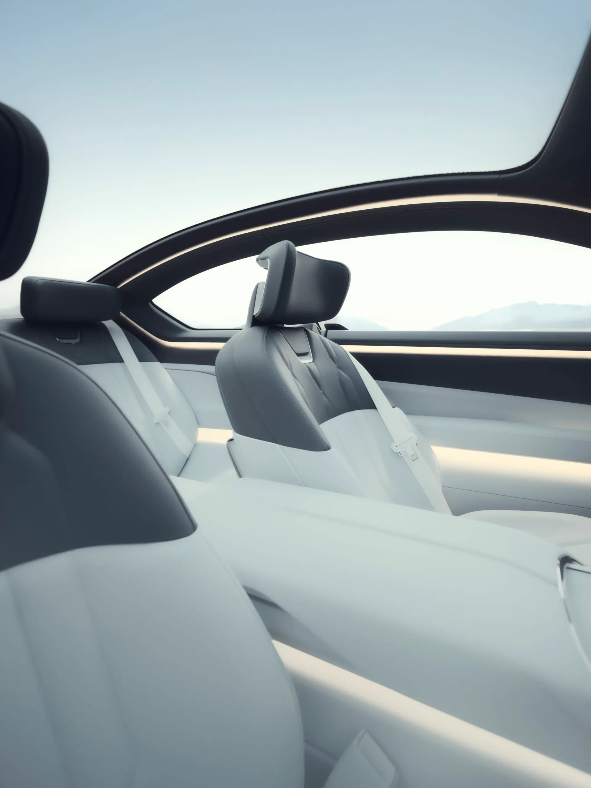 BMW 收購 Alpina 後首款概念車 Vision 亮相，預告品牌新篇章