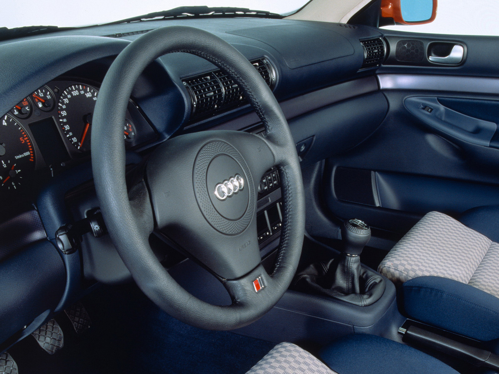 2000-2002 年 Audi S4 (B5) 購車指南：經典性能房車的魅力與潛在問題