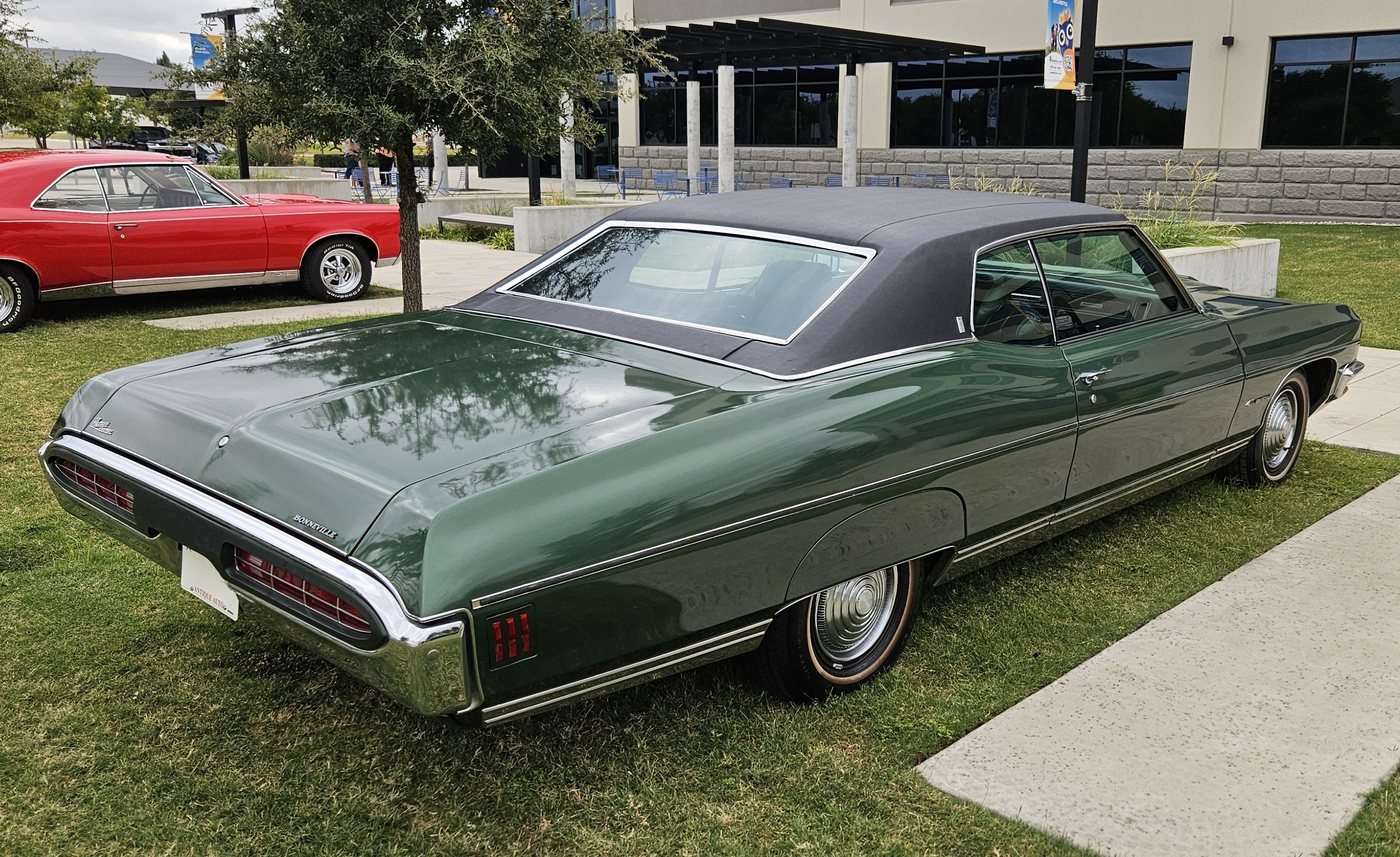 1970 Pontiac Bonneville: Neoclassic Nimitz Class - Hagerty Media