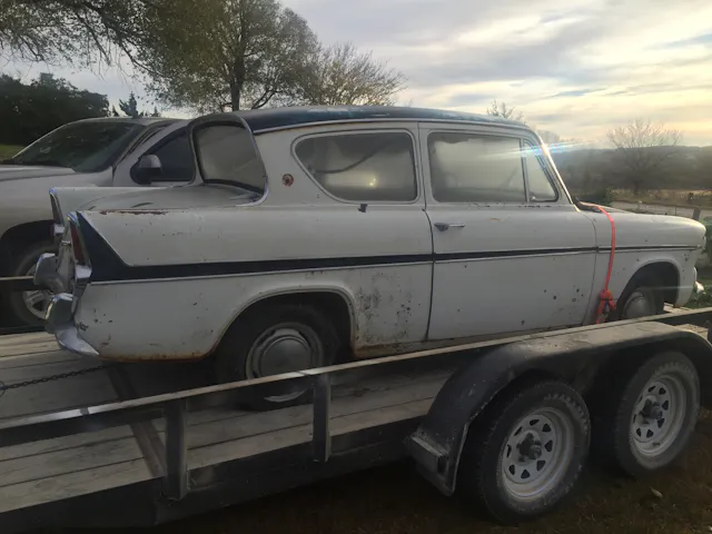受《哈利波特》啟發的 Ford Anglia 修復計畫