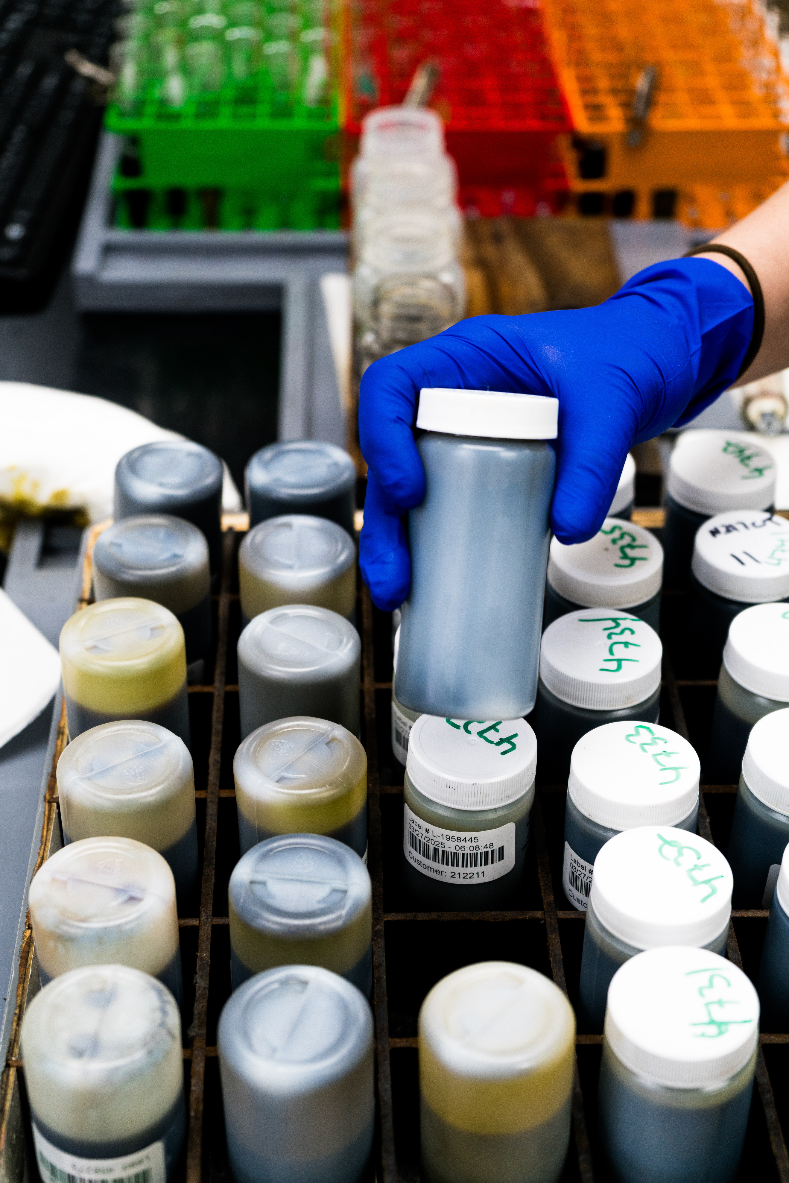 想真正了解引擎健康狀況？請諮詢 Blackstone Labs 的機油分析服務