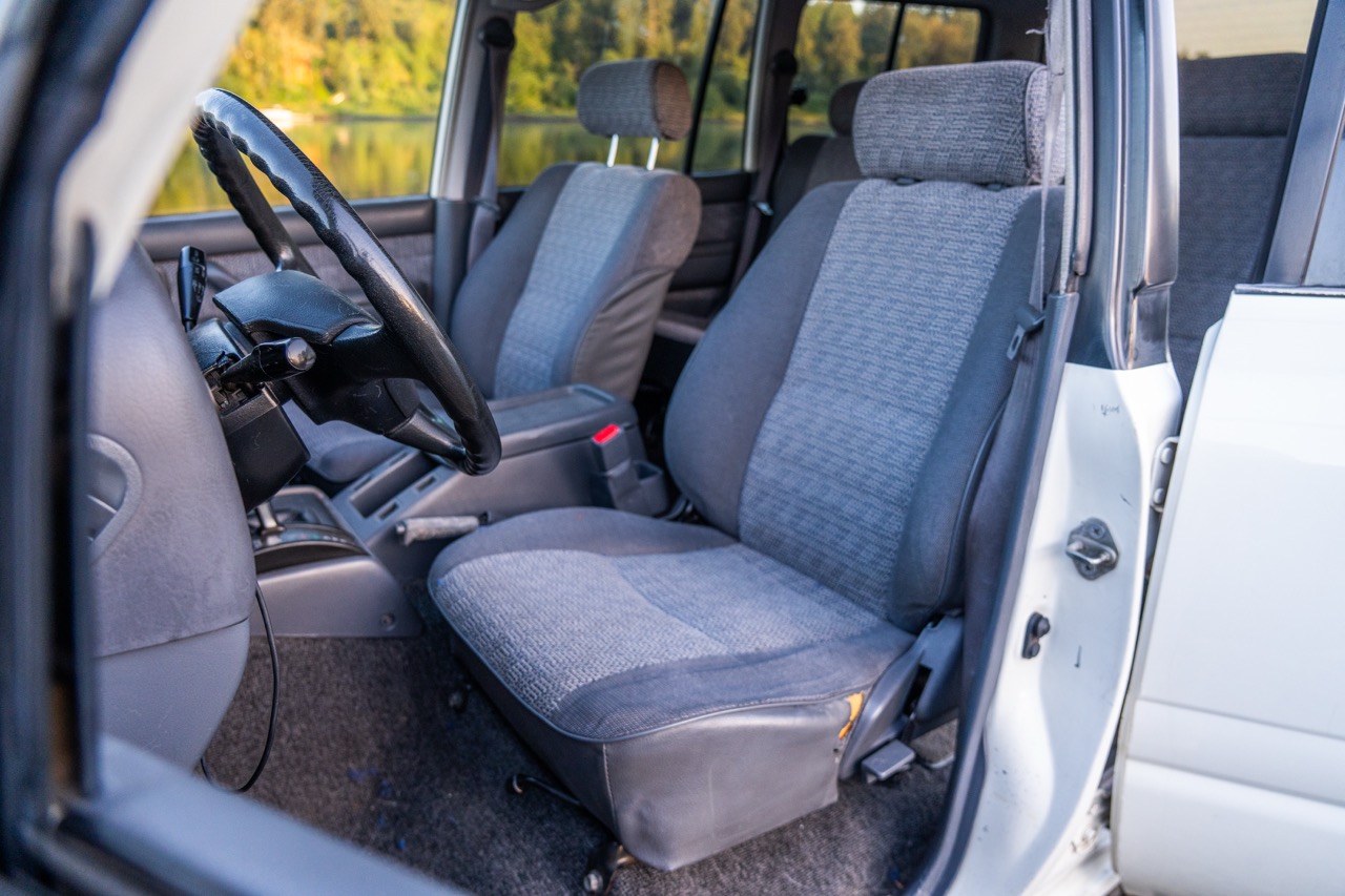 為何 80 系列 Land Cruiser 是 90 年代最值得關注的四輪驅動車