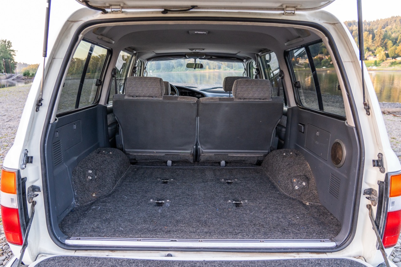 為何 80 系列 Land Cruiser 是 90 年代最值得關注的四輪驅動車