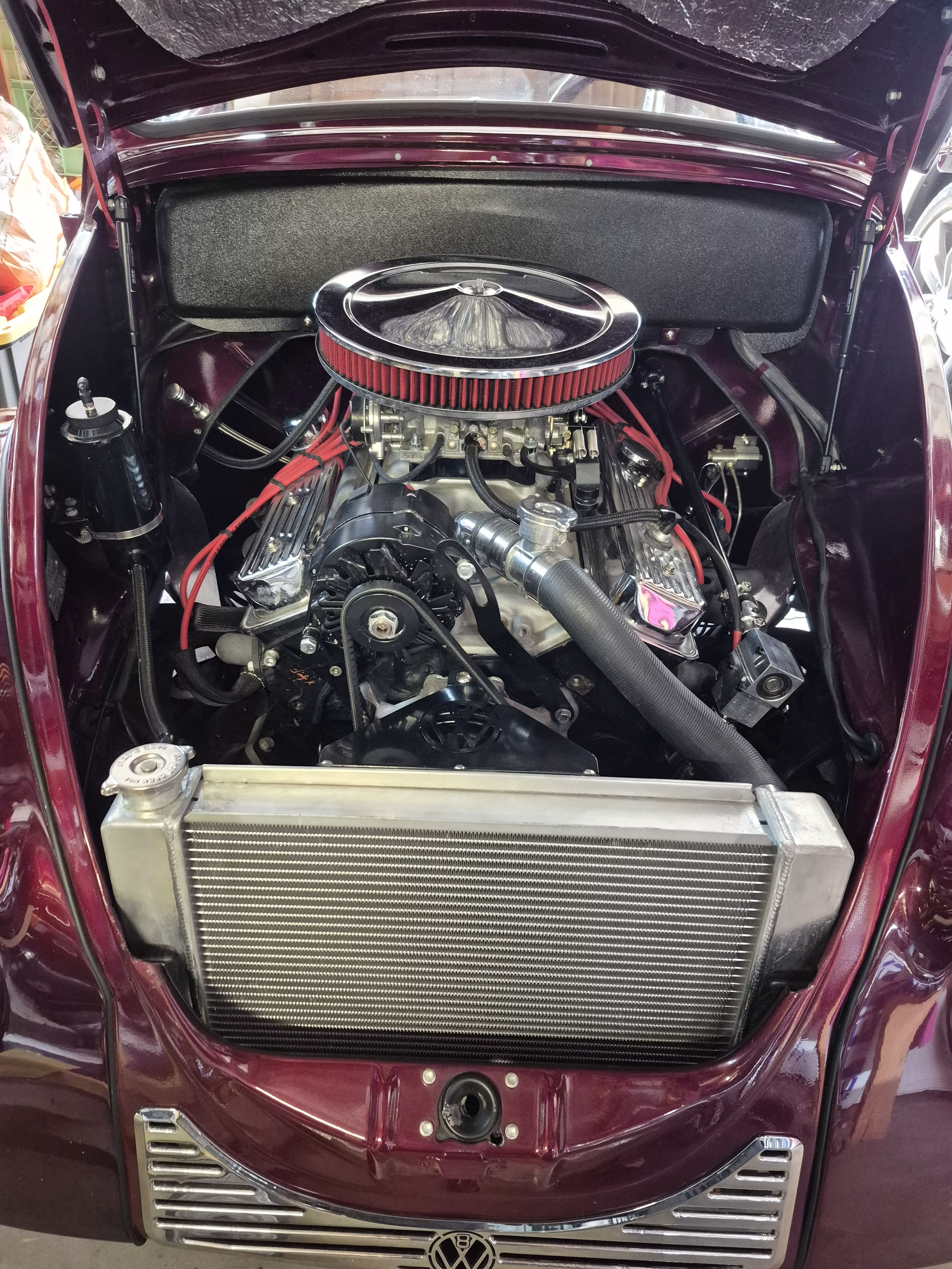 這輛 VW Beetle 藏著一顆 V8 引擎的驚喜