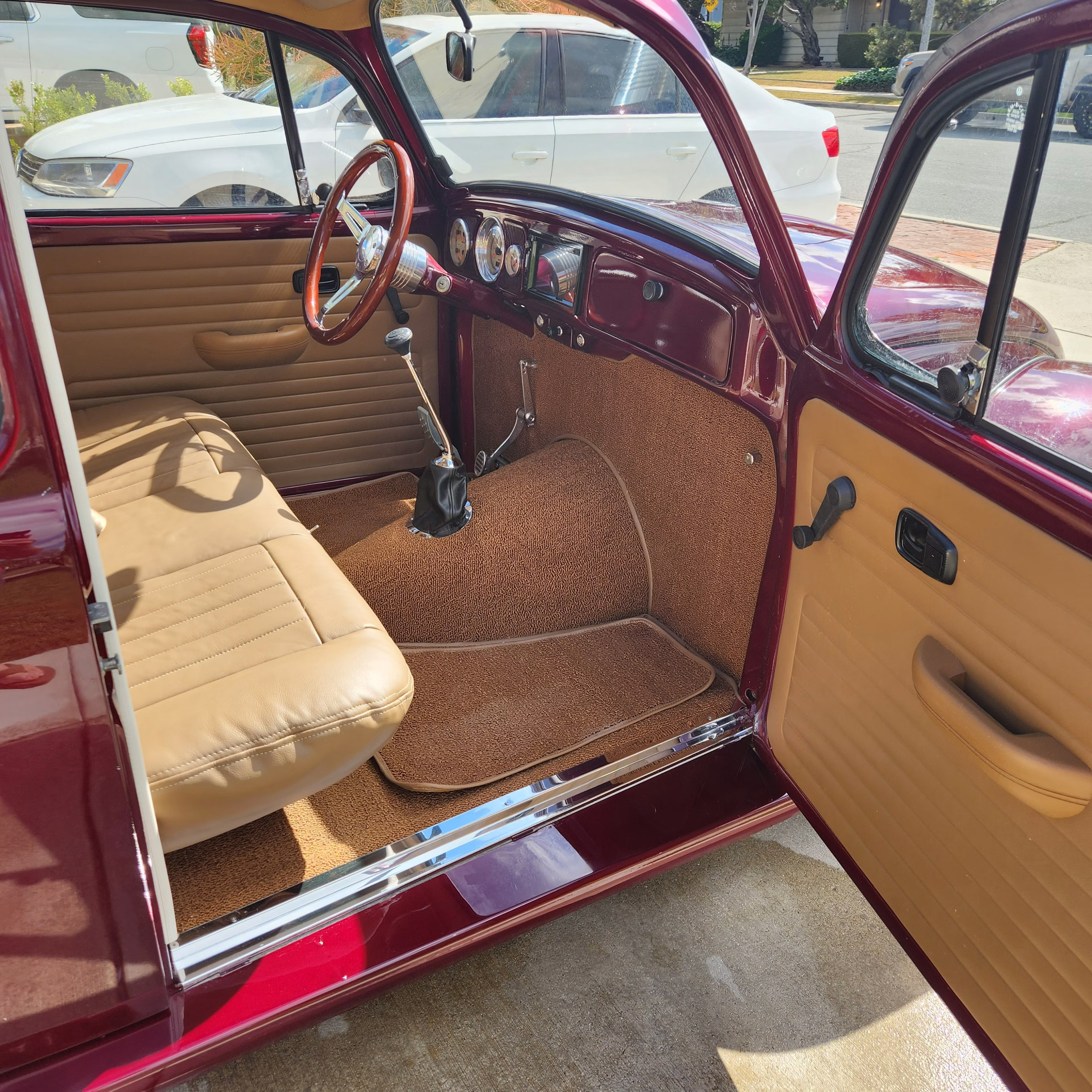這輛 VW Beetle 藏著一顆 V8 引擎的驚喜