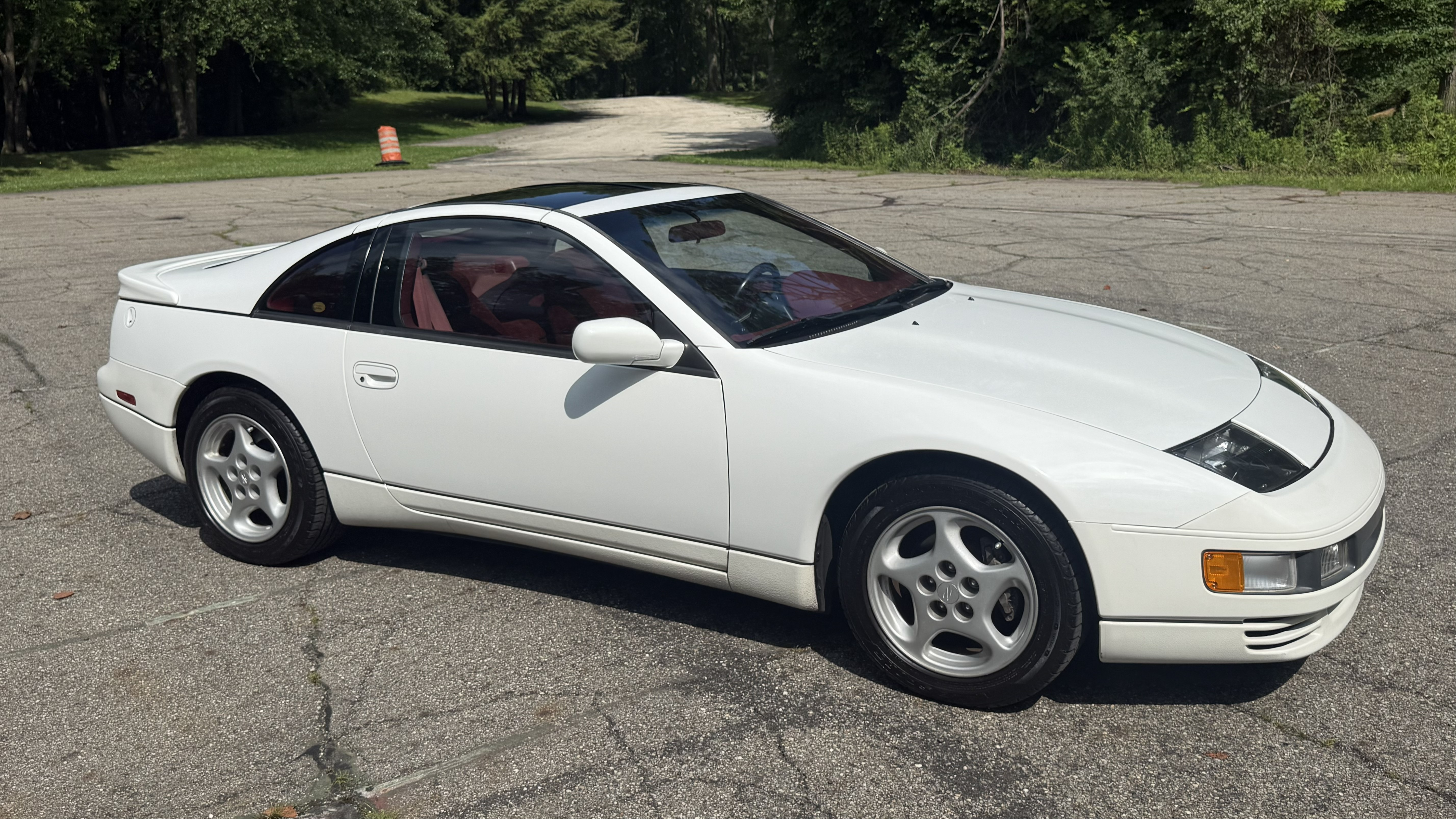 雙渦輪 1990 Nissan 300ZX：被低估的日系跑車代表作