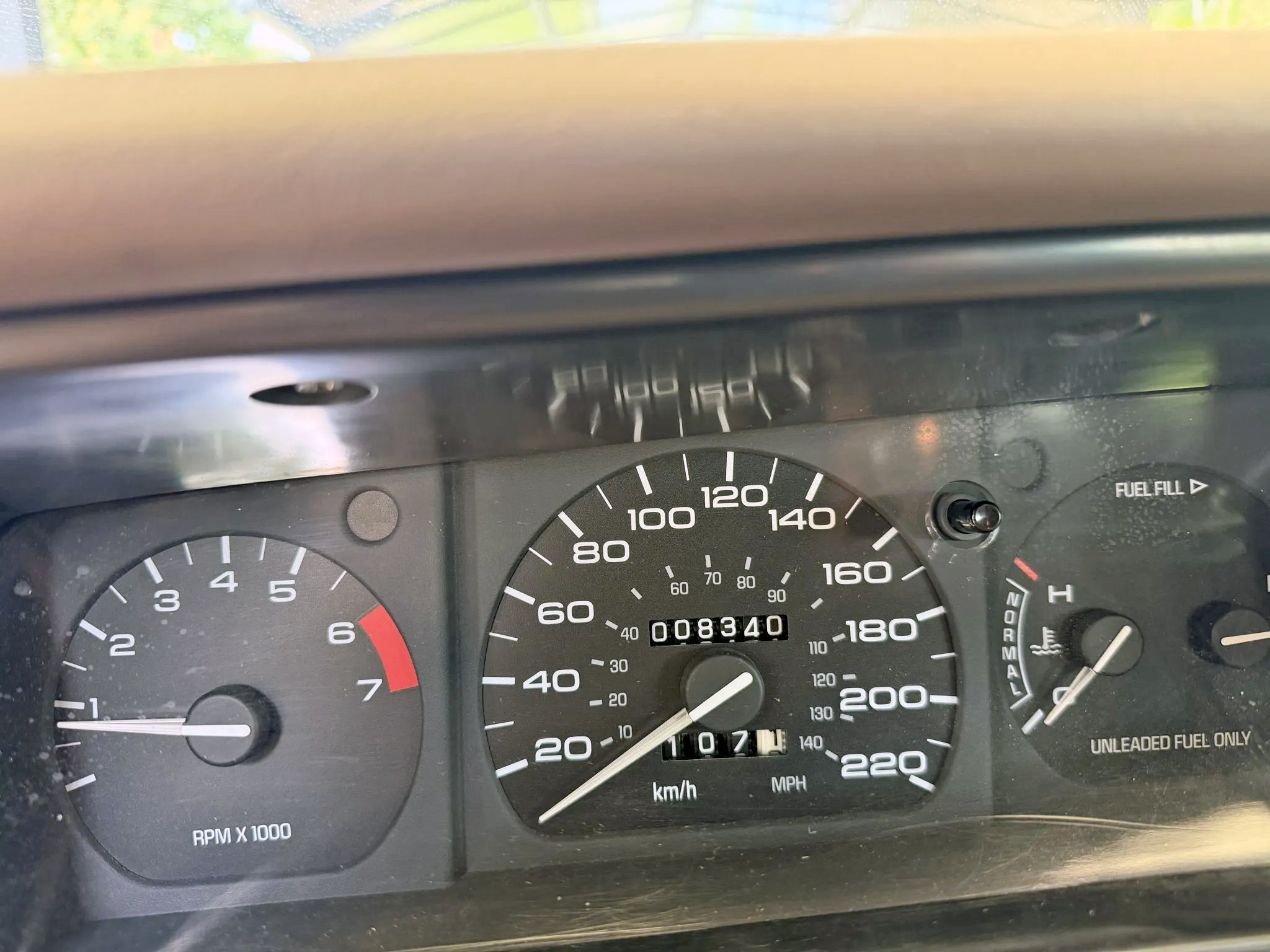 183 mph 極速林肯 Mark VIII 圓夢價不到 20K 美元