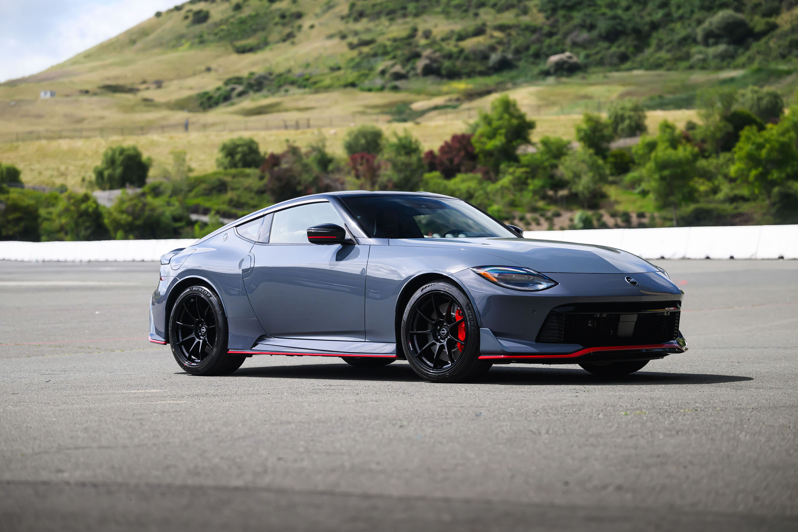 Nissan Z NISMO 手排版售價公布，起價不到 7 萬美元