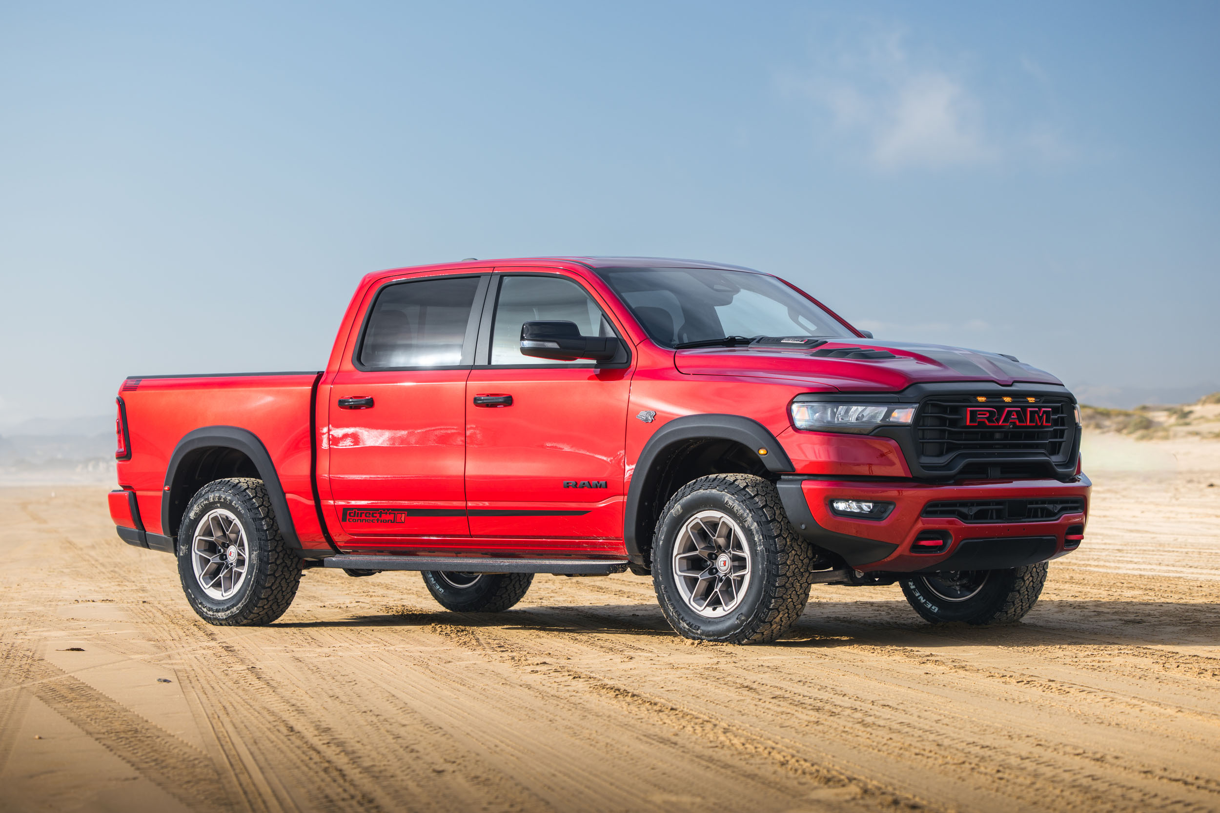 Roush 與 Ram 聯手打造 2027 年式 Hemi 動力半噸越野皮卡