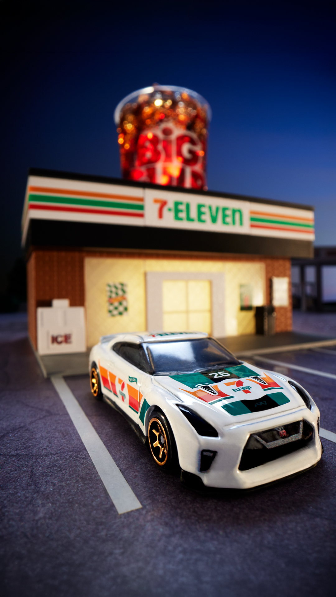 Hot Wheels 與 7-Eleven 聯名推出 1:64 比例 Nissan GT-R 限量模型