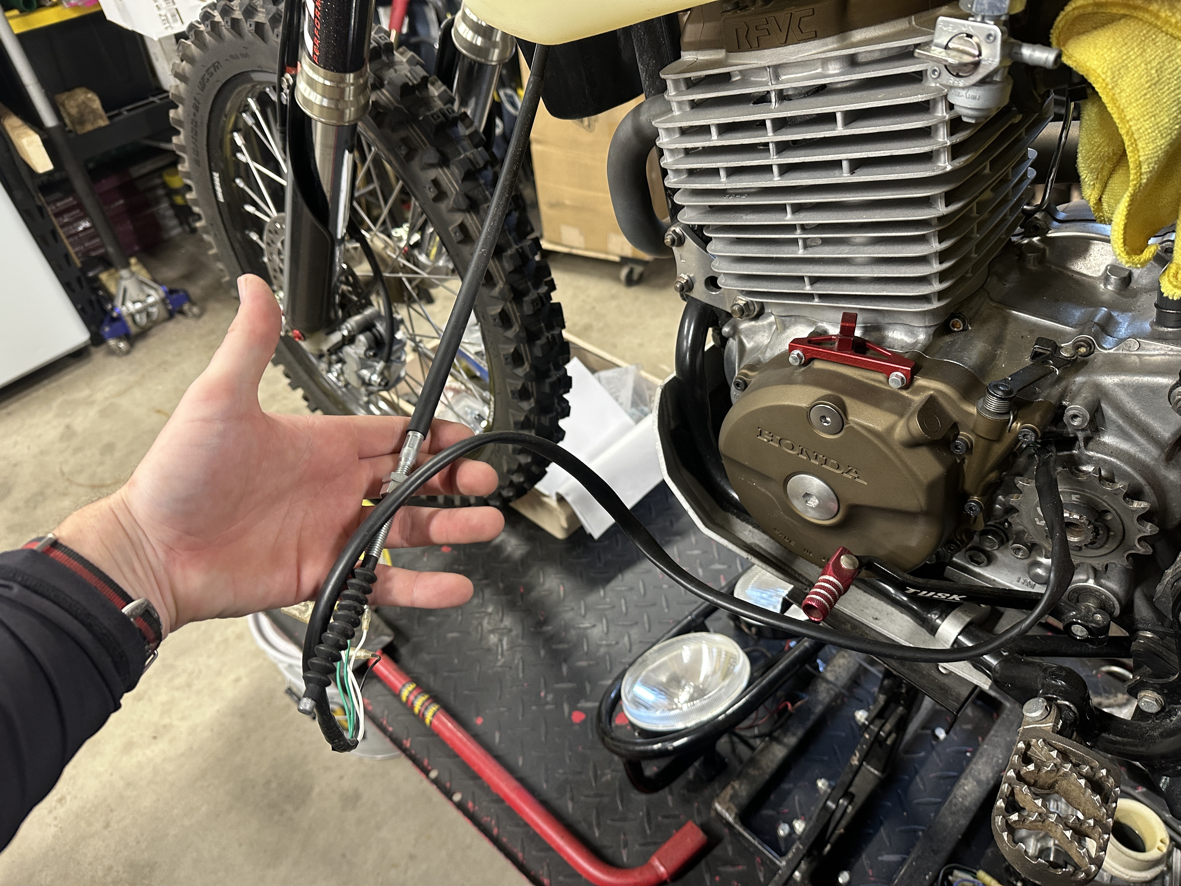 我的 Honda XR600R 狀況如何？一個關於拖延症的省思
