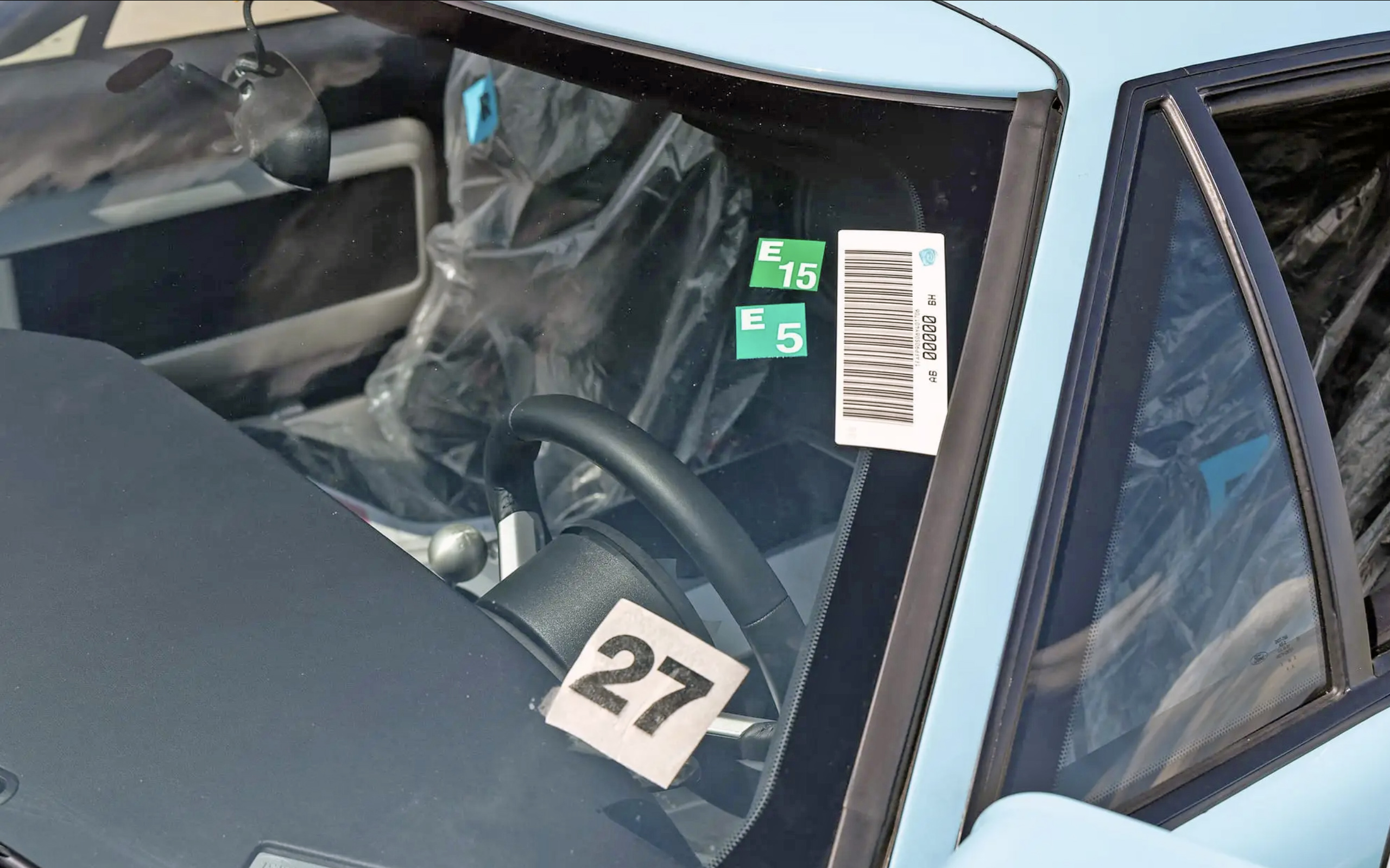 2006 年 Ford GT Heritage Edition 拍出 210 萬美元天價，創下驚人紀錄