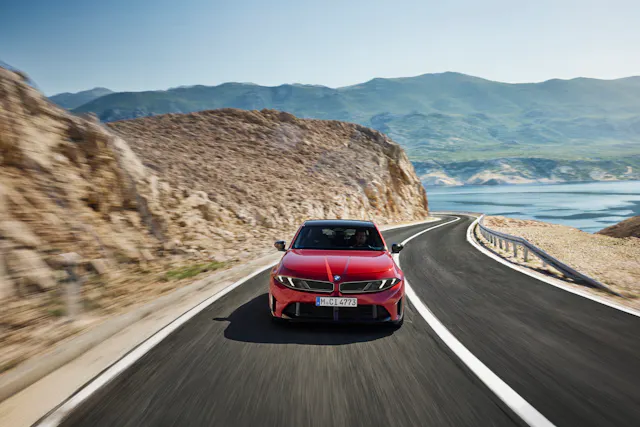 全新 BMW 3 系列揭開面紗,規格與售價同步公布