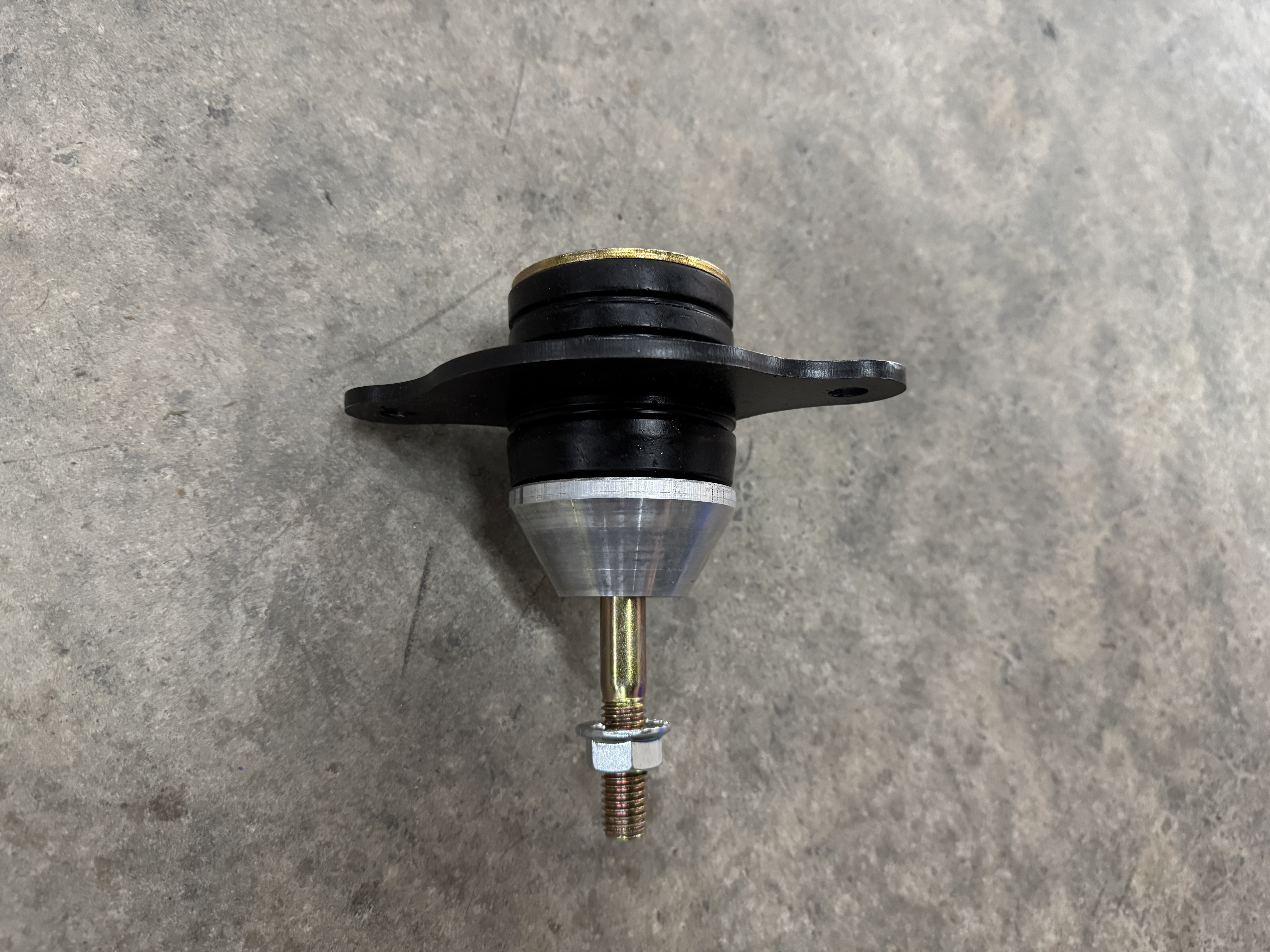 Boxster aftermarket transmission mount