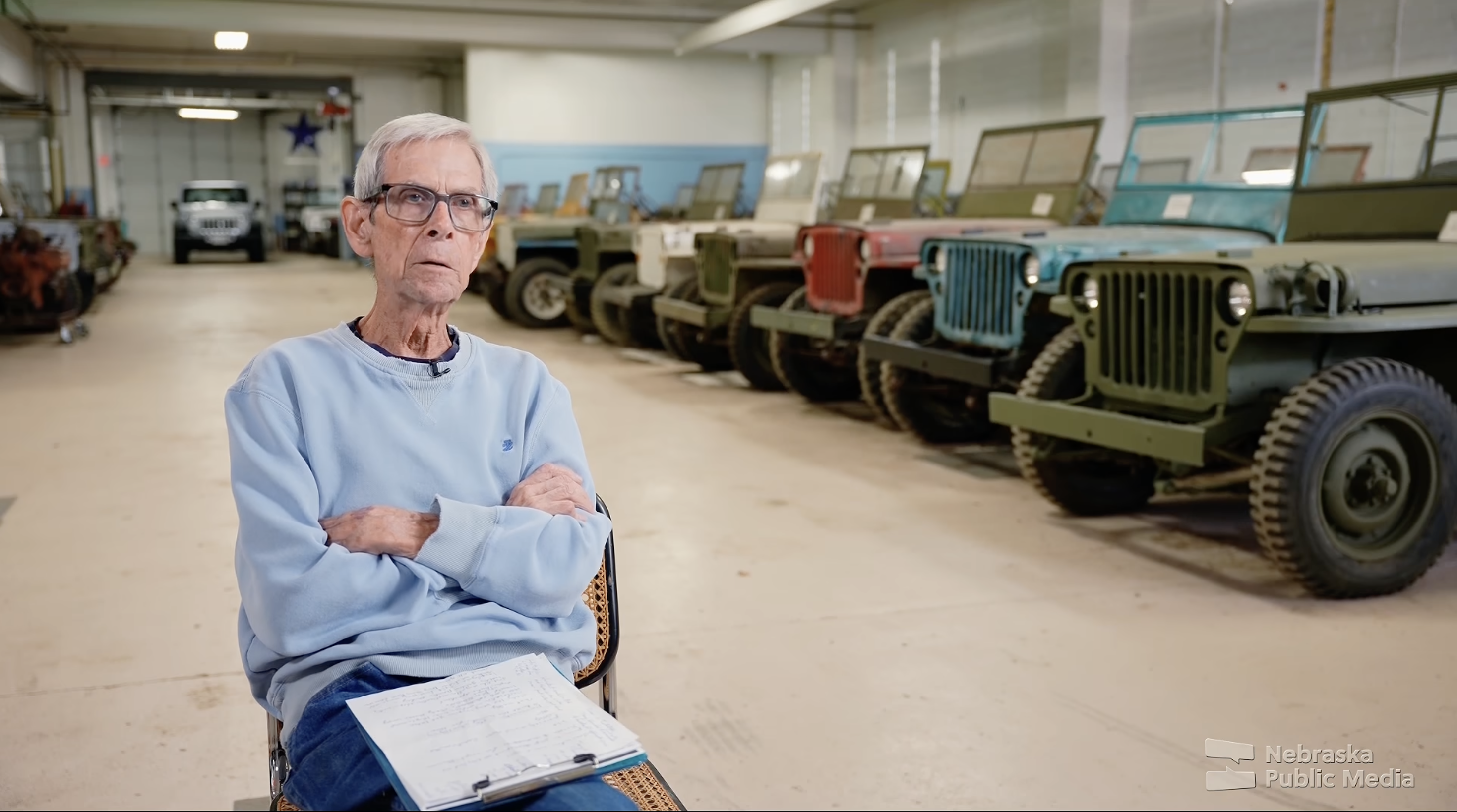 男子收藏 400 輛 Jeep 仍稱「我沒有問題」