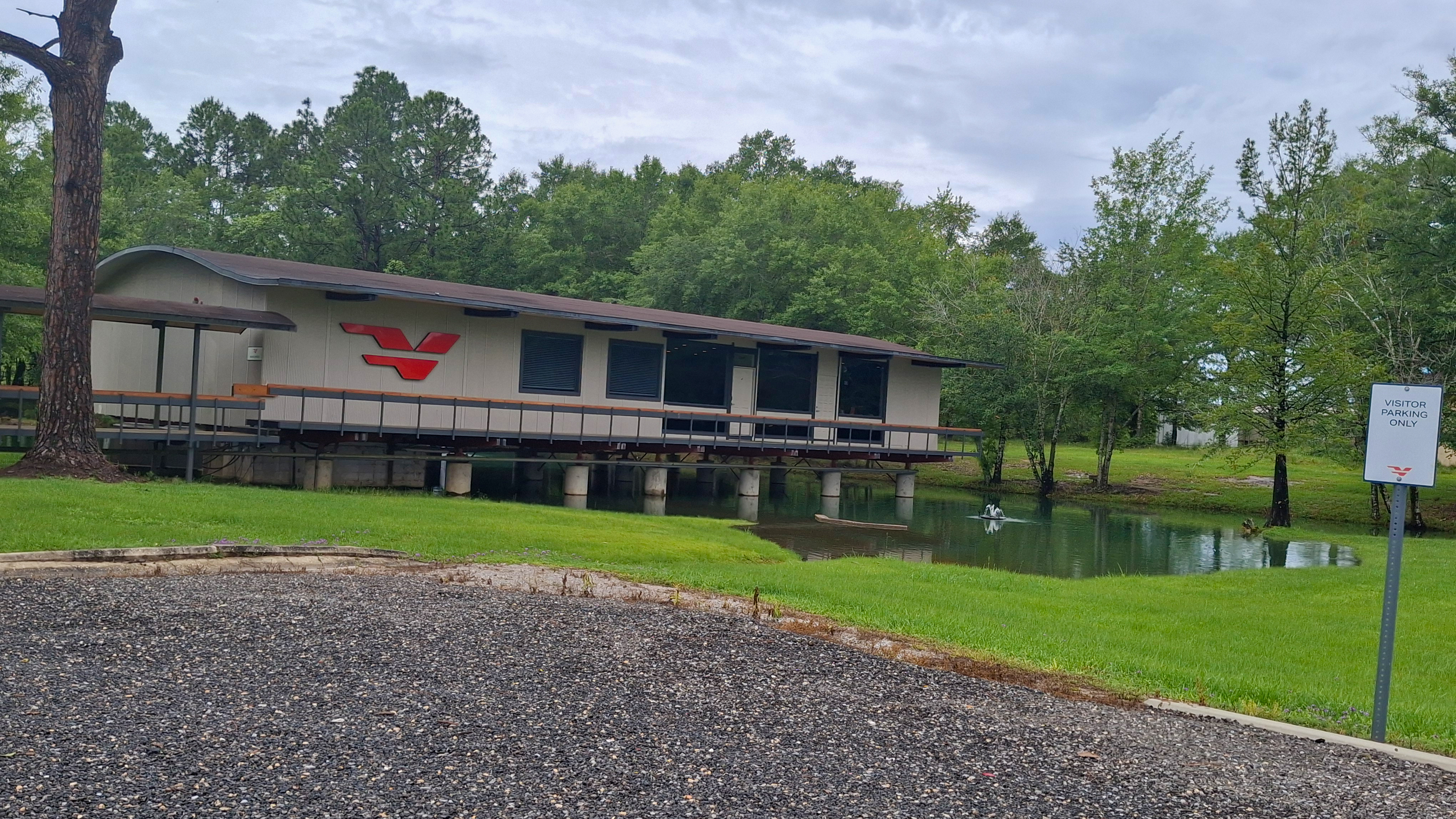 Velocity building cantilever