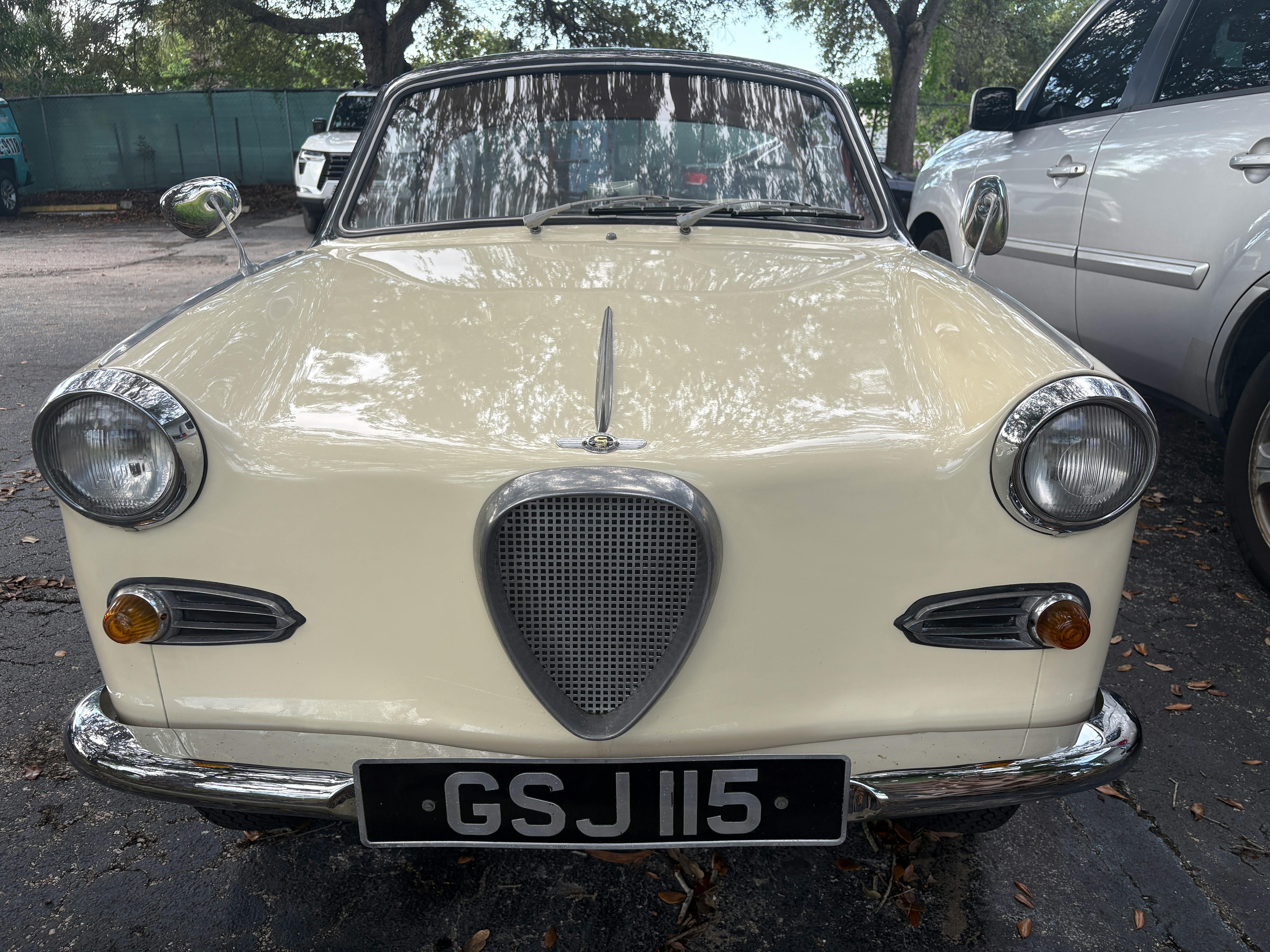 Goggomobil 經典微型車現身拍賣市場，圓夢機會難得