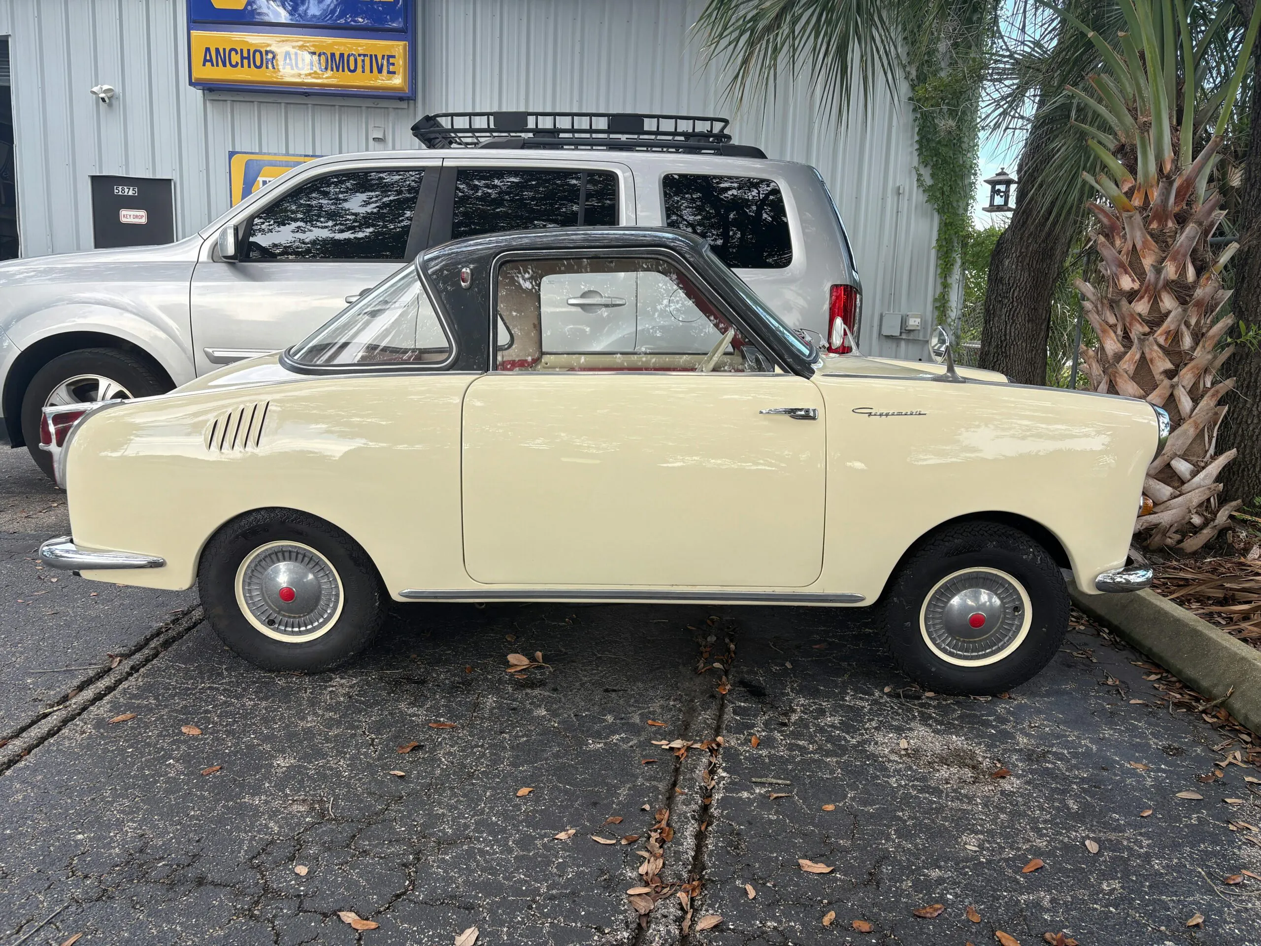Goggomobil 經典微型車現身拍賣市場，圓夢機會難得