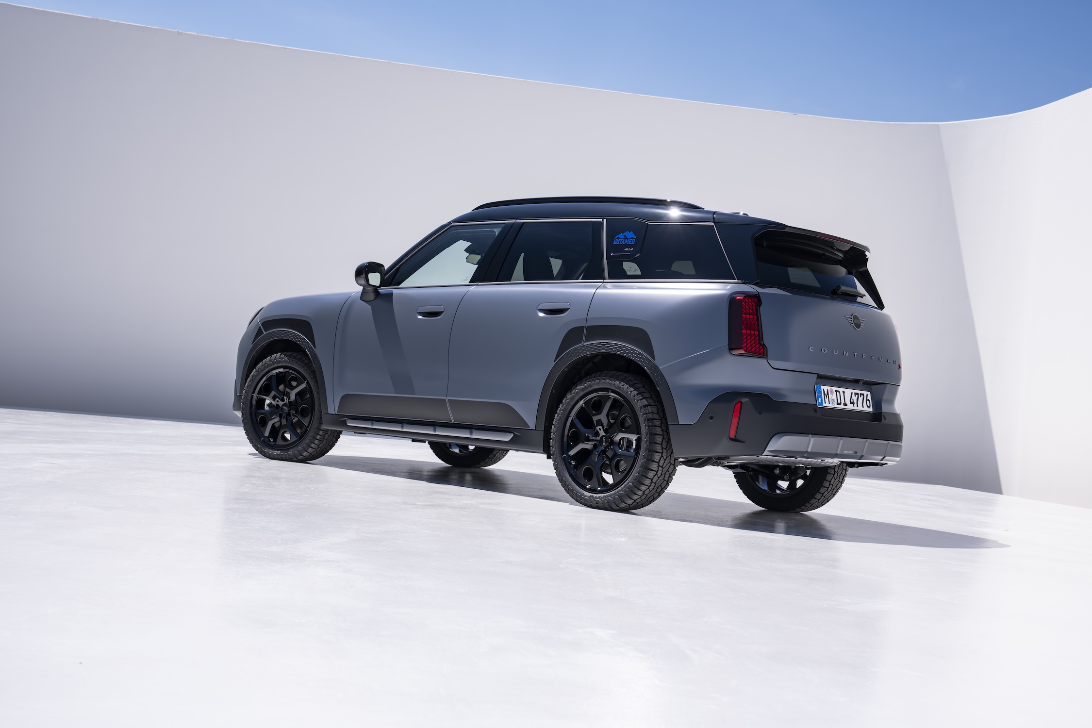 2027 年式 Mini Countryman Untamed Edition 升級越野配備與內裝，售價更親民