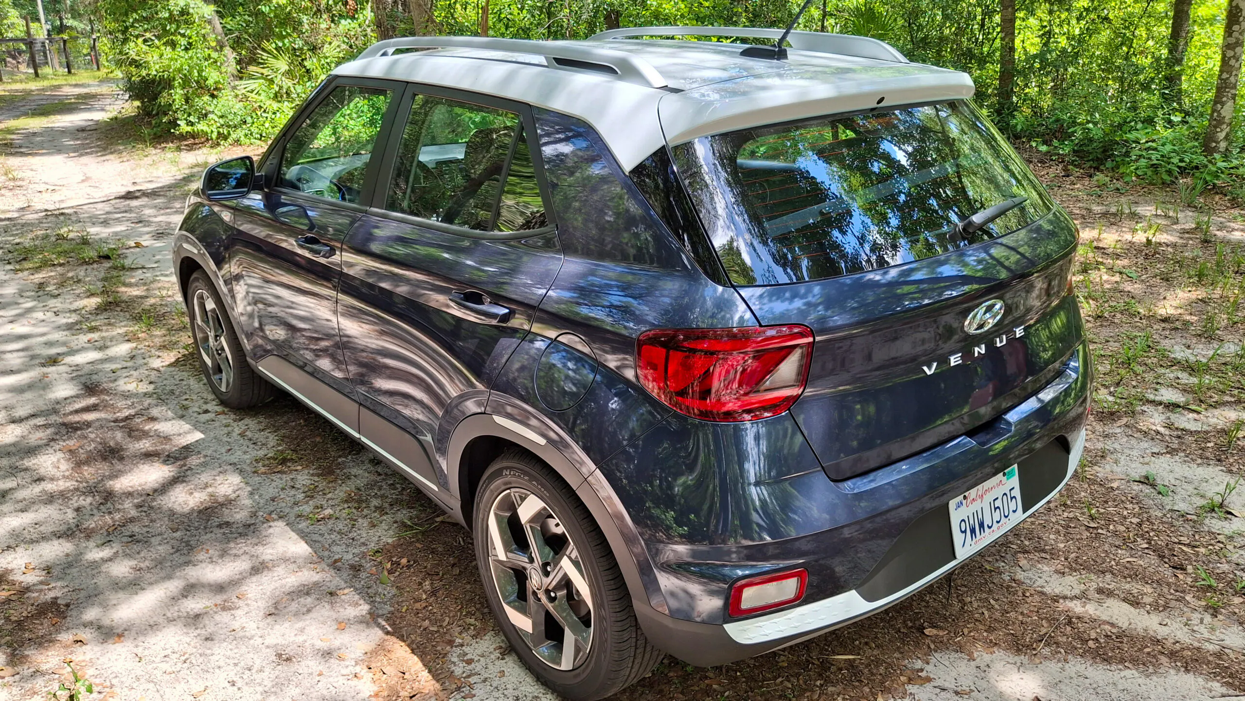 We Survived a Week in America's Cheapest New Car: The Hyundai Venue SEL