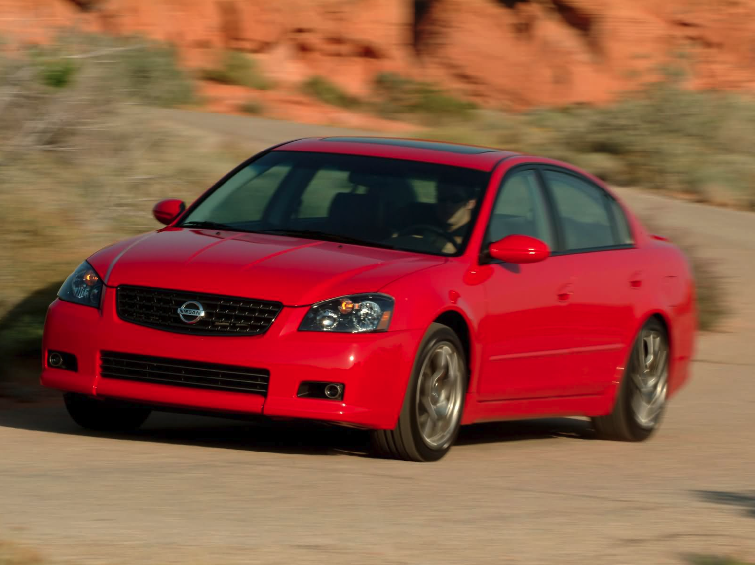 Nissan Altima SE-R (2005-2006)：被網路迷因化的平價跑房車，卻藏著值得收藏的靈魂