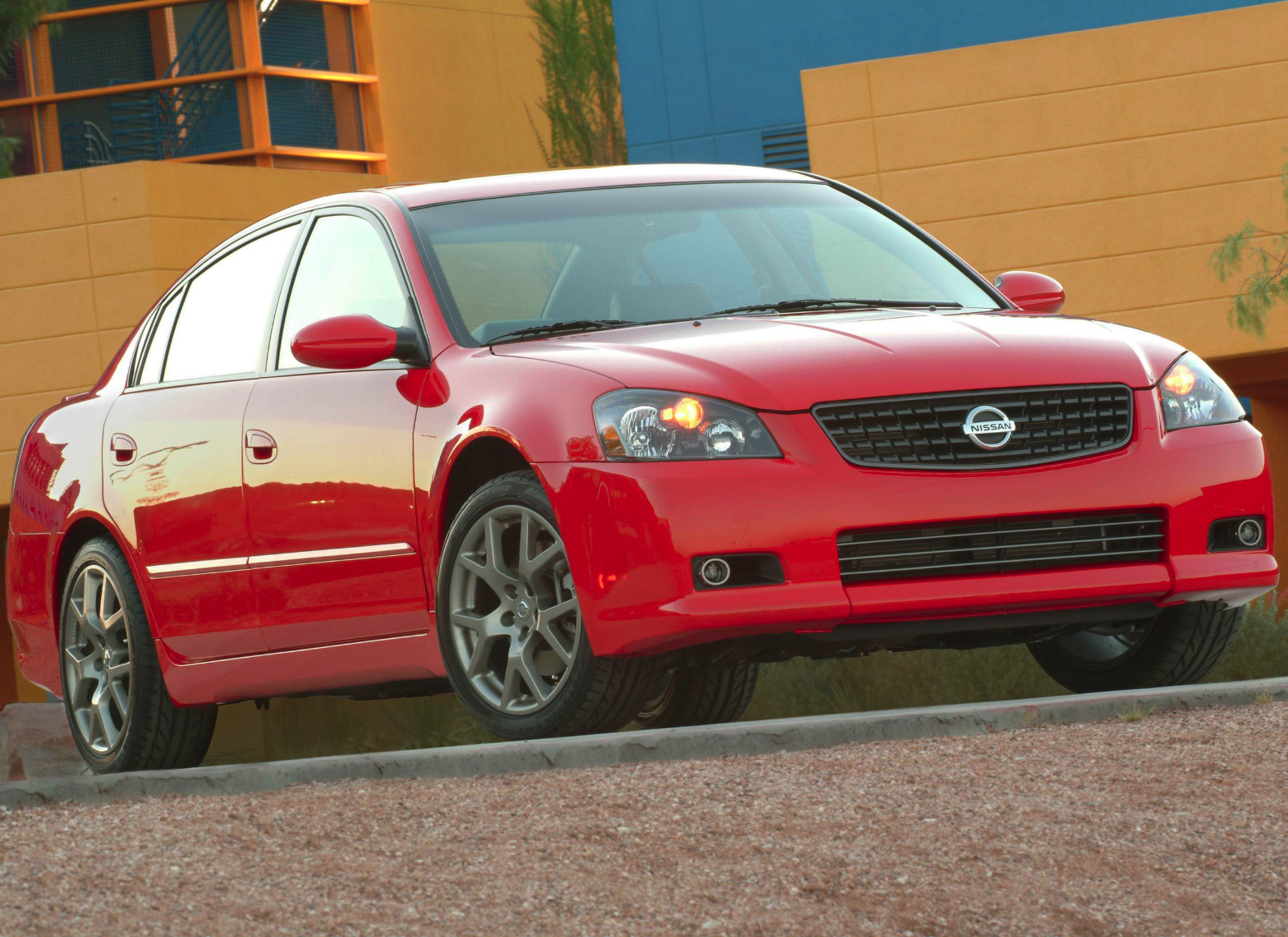 Nissan Altima SE-R (2005-2006)：被網路迷因化的平價跑房車，卻藏著值得收藏的靈魂