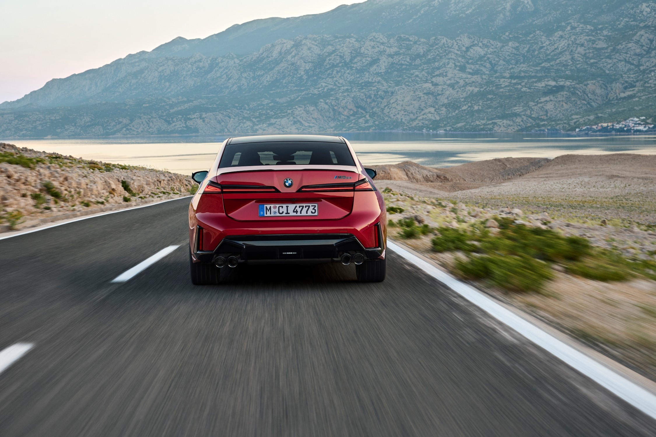 2027 年 BMW 3 系列：我們最期待的不是電動車或 M3